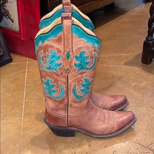 Old West cowboy boots! With FREE boot jack!